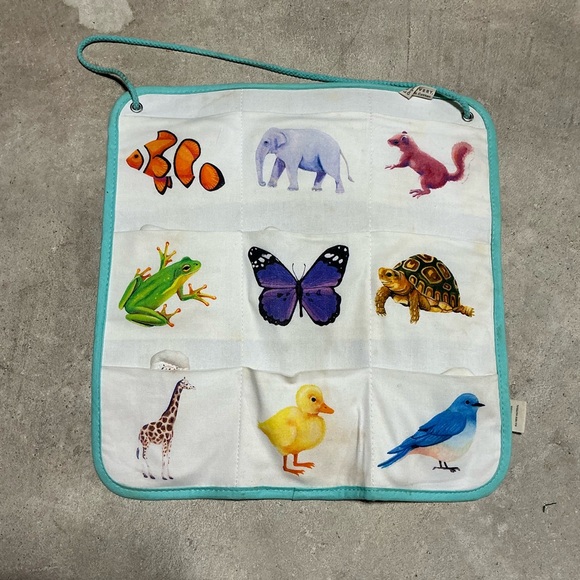 Lovevery The Realist Play Kit - 19-21 months - Picture 7 of 14